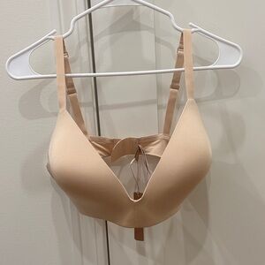 NWT SKIMS Bra